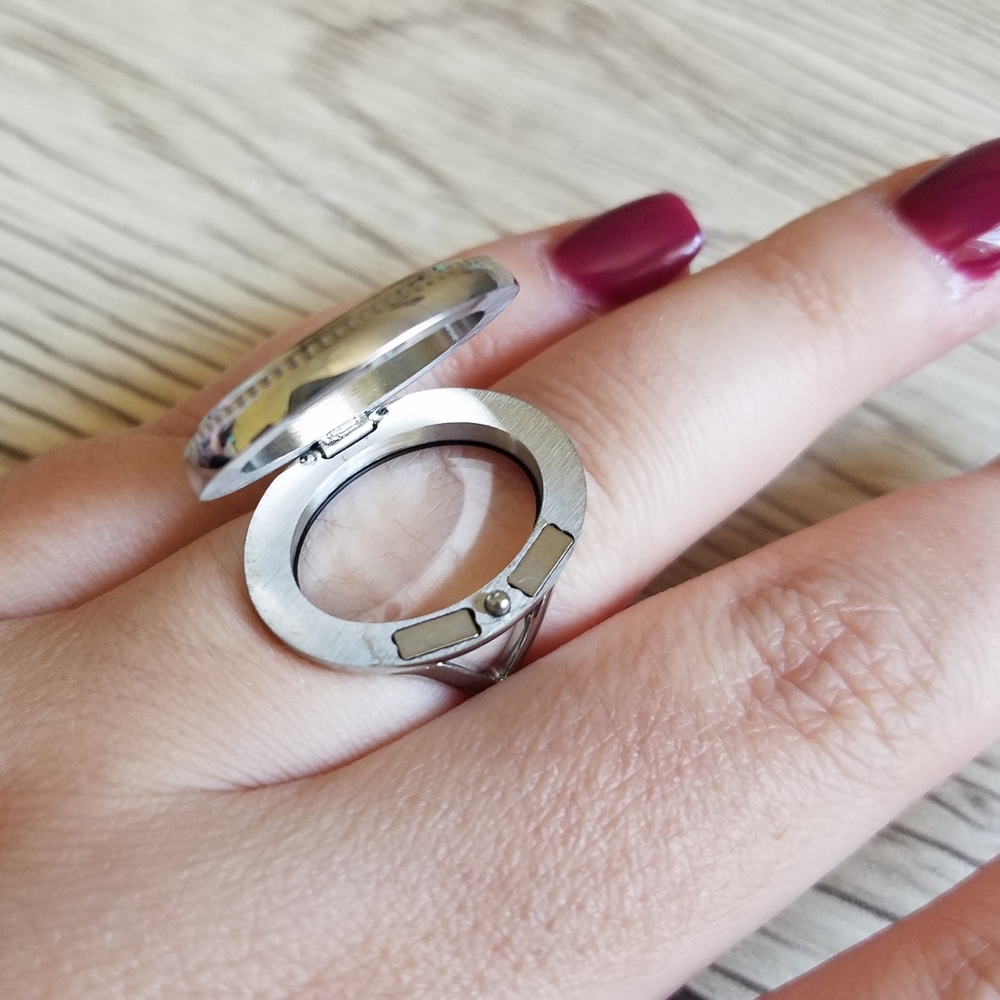 🦉Locket Ring - Picture 2 of 2